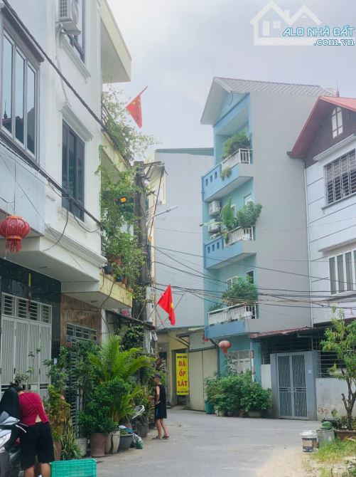 Bán nhà Thanh Nhàn – Bạch Mai, 75m², 6 tầng, MT 11m, thang máy, ở & đầu tư tốt