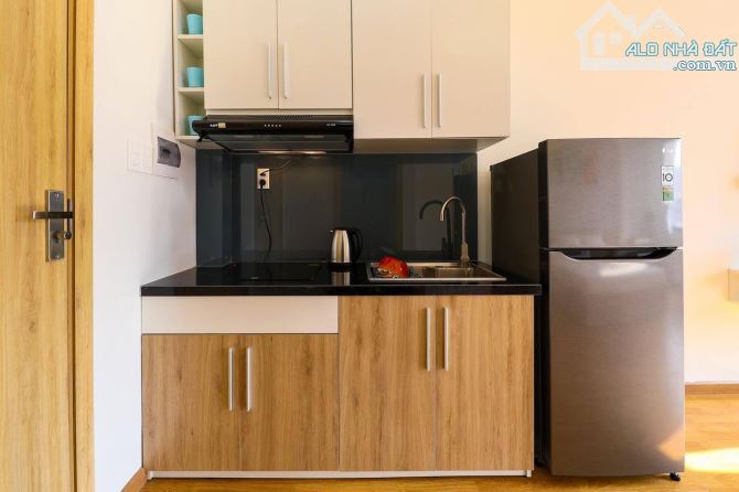 Bán nhanh toà căn hộ 4 tầng mặt tiền gần  đường Châu Thị Vĩnh Tế và Hoàng Kế Viêm