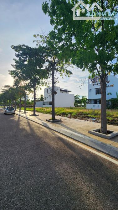 Bán đất Đại Phú Gia lộ giới 21m - Mặt tiền rộng 5m - 3tyxxx