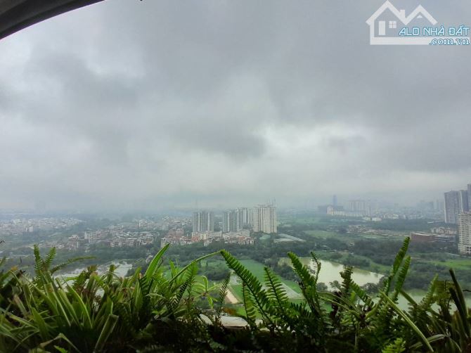 ✨✨ HOT - CĂN HỘ MẶT PHỐ LÊ VĂN LƯƠNG ✨✨ 🏙️ 132m² -3 PN -FULL NỘI THẤT -VIEW CÔNG VIÊN🌟🌟