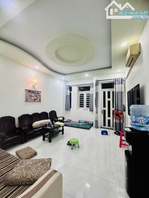 BÁN NHÀ 4 TẦNG AN LẠC AN DƯƠNG VƯƠNG ĐƯỜNG 99M2 5PN ĐƯỜNG NHỰA 12M 7,9 TỶ