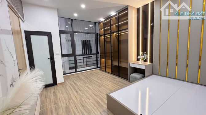 🔥 VỪA HOÀN THIỆN – NHÀ 5 TẦNG LIÊN MẠC, PHÁP LÝ CHUẨN 🔥