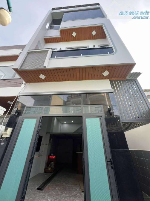CẦN BÁN NHÀ 3 TẦNG SIÊU ĐẸP MỚI TINH TẠI THỦ ĐỨC, GIÁ  CHỈ 7,8 TỶ