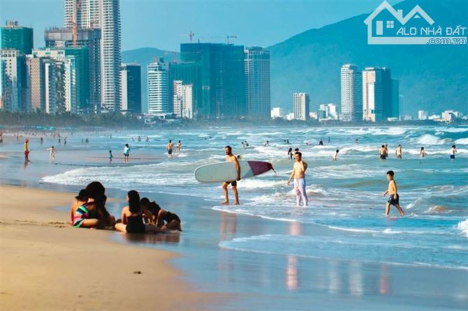 Chính chủ cần bán lô đất. Số 10 nam thọ 7. Gần đinh công trứ.sát biển sơn trà TP ĐÀ NẴNG