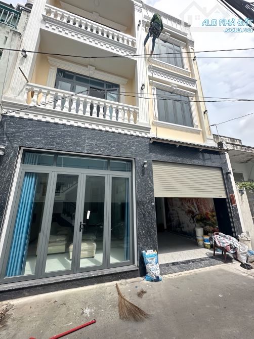 BÁN NHÀ Đông Hưng Thuận NGANG HIẾM 7.4M – HẺM XE TẢI THÔNG – TƯƠNG LAI QUY HOẠCH ĐƯỜNG LỚN