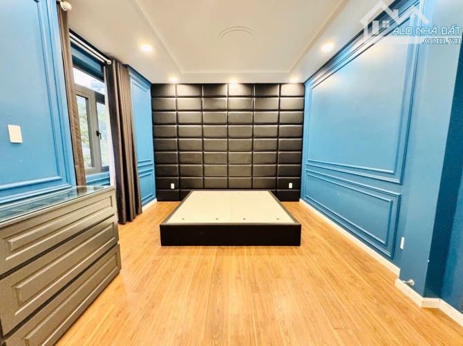 Bán Nhà Mới Đẹp 4 Tầng Full Nội Thất Cao Cấp – Huỳnh Tấn Phát, DT (6.8x12m), Có Gara Ô Tô