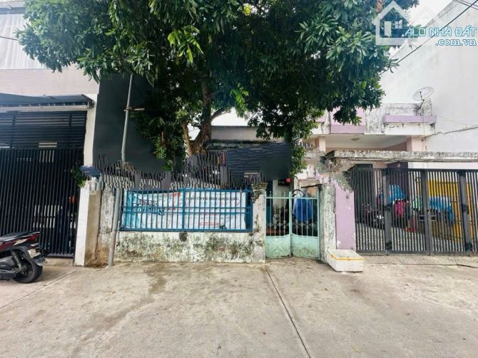 💥 BÁN ĐẤT TẶNG NHÀ – DIỆN TÍCH KHỦNG 109M² – KIỆT 2 Ô TÔ TRÁNH – HẢI CHÂU CHỈ 5,3 TỶ! 💥