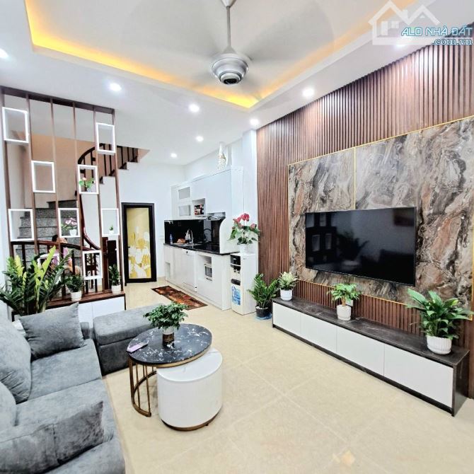 💥 NGON - BỔ - RẺ - ĐẸP XUẤT SẮC - BÁT KHỐI - CHÂN CẦU VĨNH TUY 💥