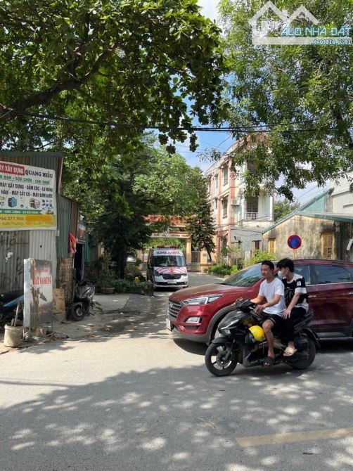 BÁN ĐẤT XUÂN PHƯƠNG 50M2 MT 4M GIÁ 8,X TỶ OTO 7 CHỖ