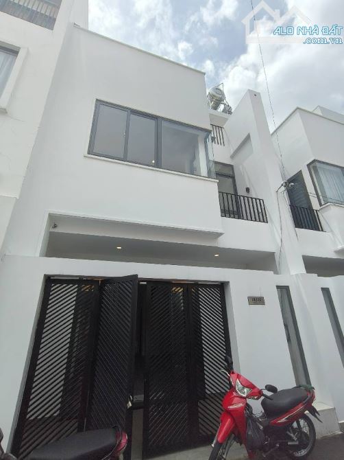 NHÀ MỚI SIÊU VIP – TÔ NGỌC VÂN – 3 TẦNG – FULL NỘI THẤT CAO CẤP – GIÁ CHỈ 7,2 TỶ