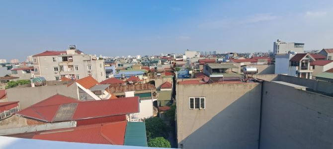 Bán nhà Ô Cách- 6 tầng đẹp & thang máy- 4 ngủ-oto 5 chỗ sát cửa-giao thông thuận tiện!