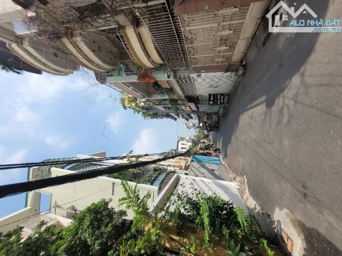 Bán nhà HXH Nguyễn Hồng Đào- khu VIP Bàu Cát-Tân Bình-4tầng 4.1x20.5m-11ty5
