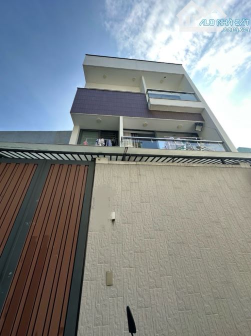 Bán nhà đường An Dương Vương, Gần khu Bình Phú, Quận 6, 7X15M, 4 tầng, Đường 8m xe hơi.