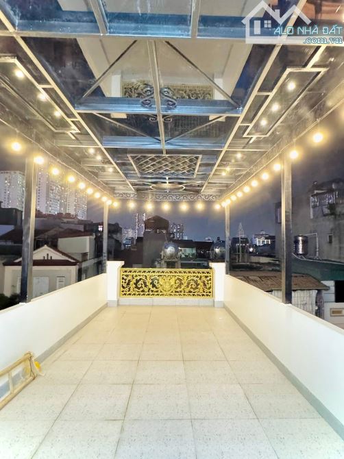 Giáp Bát ,diện tích 51m, 6tầng , MT 3.4m, giá 20,5tỷ Hoàng Mai