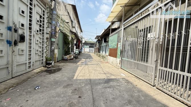 PHẠM ĐĂNG GIẢNG 💥🚀 DT: 80M2  ( 4 X 20 ) - 3PN - HẺM XE HƠI  - SỔ VUÔNG VỨC - CHỈ 6.3TỶ - 11