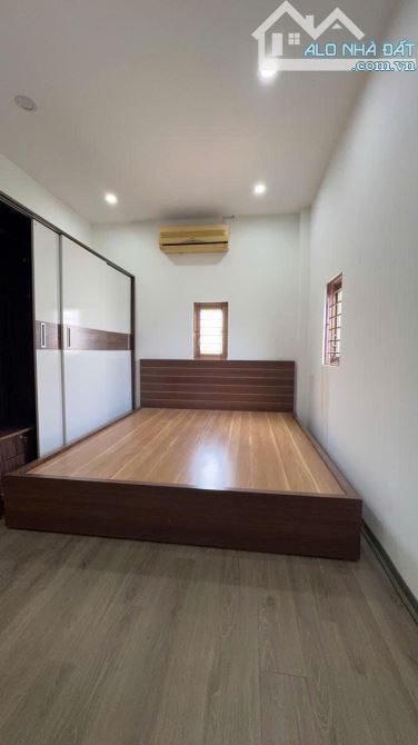 BÁN NHÀ VÕ CHÍ CÔNG QUẬN CẦU GIẤY 60M² 5 TẦNG 6 PHÒNG NGỦ KHÉP KÍN CHỈ 9 TỶ - 11