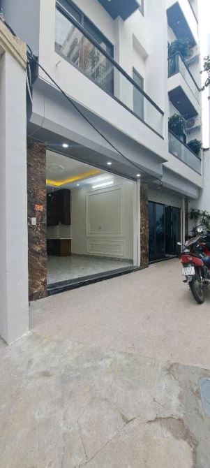 Bán nhà Ô Cách- 6 tầng đẹp & thang máy- 4 ngủ-oto 5 chỗ sát cửa-giao thông thuận tiện! - 11