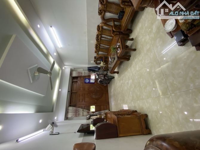 BÁN NHÀ TÂN BÌNH, HẺM XE HƠI, PHAN HUY ÍCH, 4x14M, 4 TẦNG. KHU VIP - 1