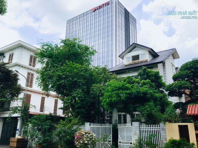 [ẢNH THẬT] BÁN BIỆT THỰ D3 VƯỜN ĐÀO 290M2 - 16M MẶT TIỀN - 150 TỶ - 2
