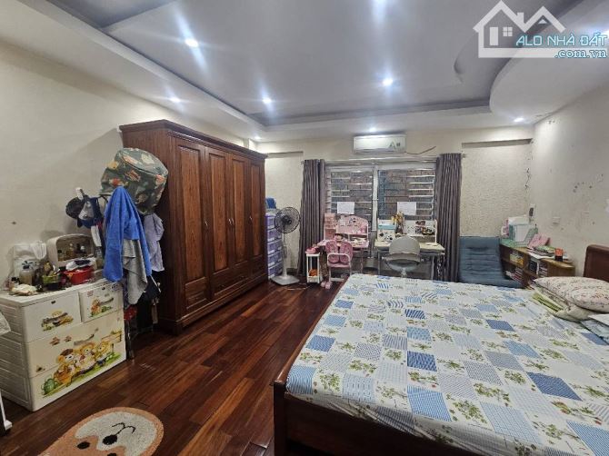 MAI DỊCH 30M2l5 TẦNG/MT4M/8,85 TỶ - 1