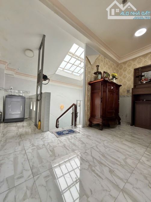 ĐOÀN GIỎI - TÂN PHÚ - NHÀ 5 TẦNG - HẺM XE HƠI 4M - 48M2 - GẦN AEON - CHỈ 6.X   Vị trí ngay - 1