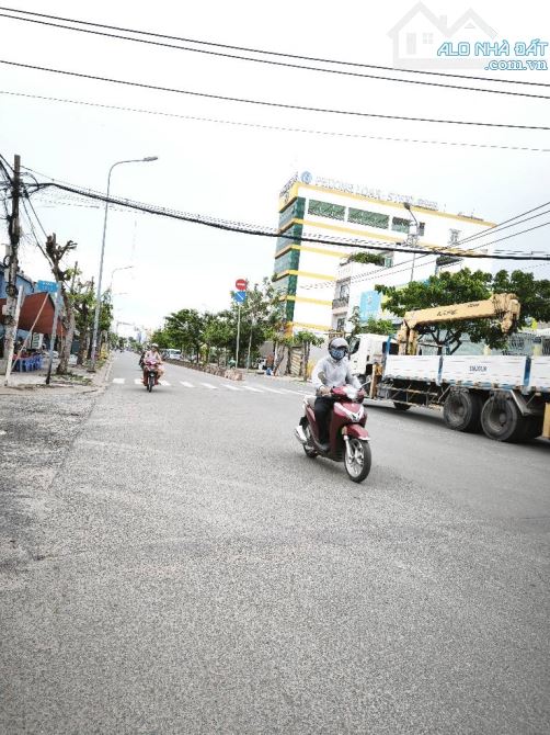 ✈️Đất xây biệt thự 2MT view sông Sài Gòn Phường An Phú Đông Quận 12- 550m2 (16x35) giá rẻ - 1