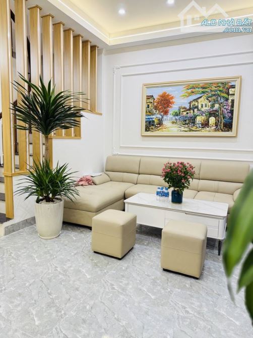 Bán nhà Bùi Xương Trạch, Thanh Xuân, Ô tô, DT 35m2, Giá 7.8 Tỷ - 1