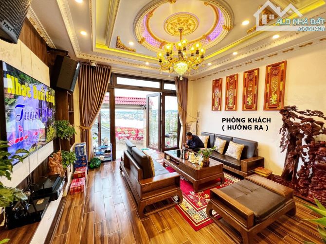 Giảm gia nhà 4 tầng Phù Đổng - p8 - Đà lạt - 10.5 tỷ - 1