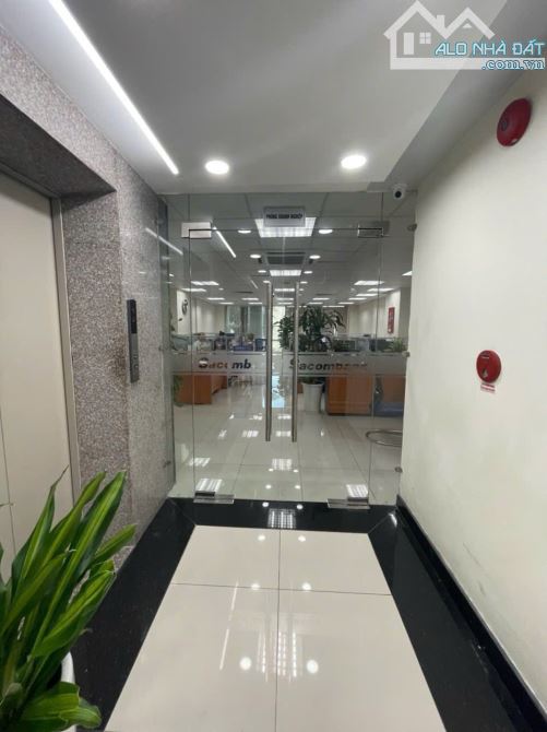 Siêu Hiếm MP Hoà Mã HBT toà nhà VP 8T 187m2 MT7m 170 tỷ sổ vuông nở hậu hầm thông sàn - 1