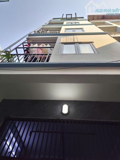 Bán nhà cho thuê phố Xốm gần ngay ĐH ĐạiNam/ôtô gần~50m2x5T,9 phòng khép kín full nội tất - 1
