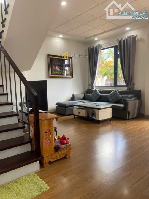 VILLA MẶT TIỀN ĐA PHÚ 250M2 8,9 TỶ SÂN RỘNG THOÁNG - 1