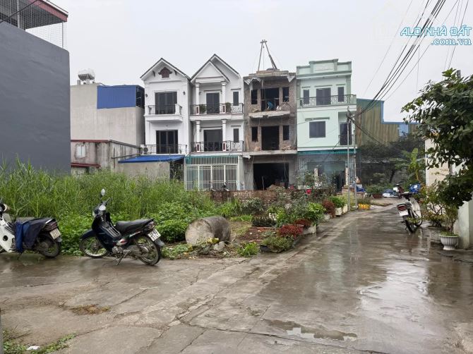 ⭐⭐⭐Chào bán lô đất Mỹ Tranh, Nam Sơn. Lô góc, ôtô đỗ cửa giá chỉ 1,2 tỷ - 1