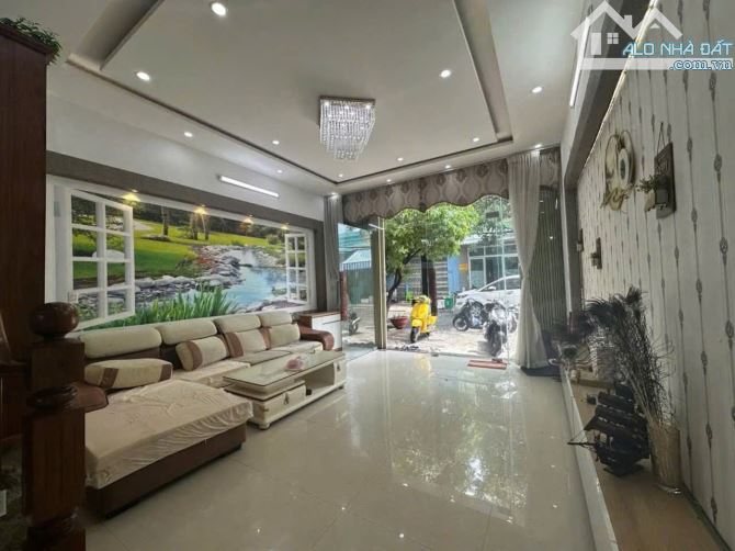 💥🏡CHO THUÊ NHÀ 3 TẦNG MỚI ĐẸP - 4PN - 4WC MẶT TIỀN PHÚ LỘC, HÒA MINH - 1