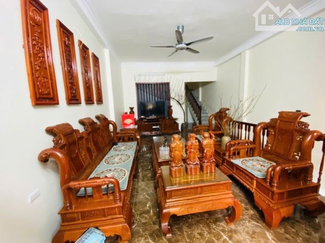 Bán nhà Đền Lừ, 48m2, đường thông, ô tô đỗ cửa. Nhà đẹp ở ngay - 1