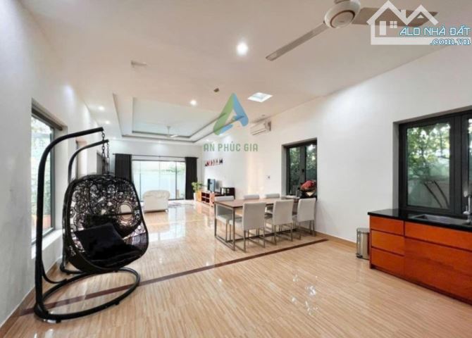CHO THUÊ NHÀ NGUYÊN CĂN MẶT TIỀN ĐƯỜNG NGUYỄN PHAN CHÁNH - 300 M² - 3 PN - GIÁ 30 TRIỆU - 1