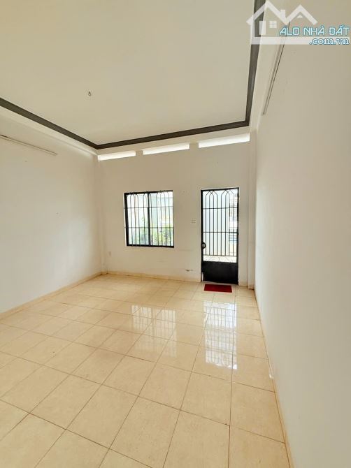 BÁN NHÀ 3 TẦNG,ĐƯỜNG PHÙ ĐỔNG, 97,5M, ngang 4,17m, GIÁ 15 TỶ.Nằm gần Ngô Gia Tự, NhaTrang - 1