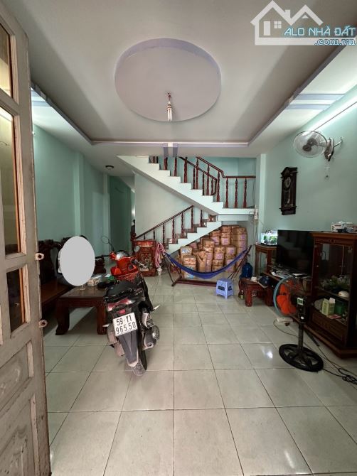 GẦN MẶT TIỀN PHAN VĂN HỚN - HẺM 8M - 2 XE TẢI TRÁNH NHAU - 100M2 - CHỈ 4.3 TỶ  👉 - 1