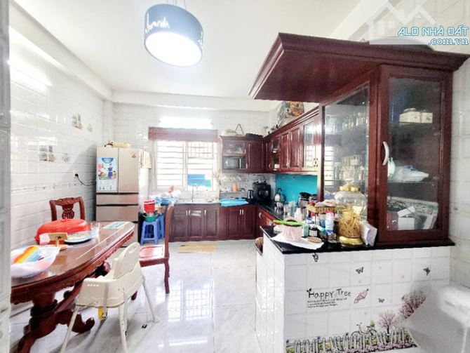 Nhà Đẹp 4 tầng, Nguyễn Hồng Đào, Tân Bình, 84m2, nhỉnh 11 tỷ TL - 1