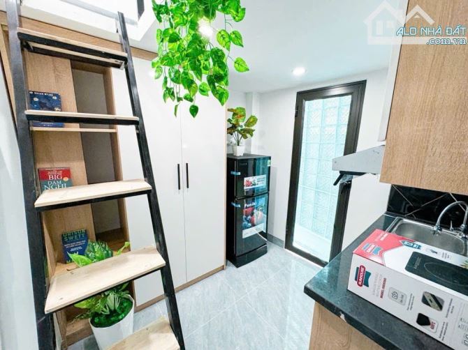 🔥 Bán gấp – Nhà 5 tầng phố Trịnh Công Sơn 🔥 - 1