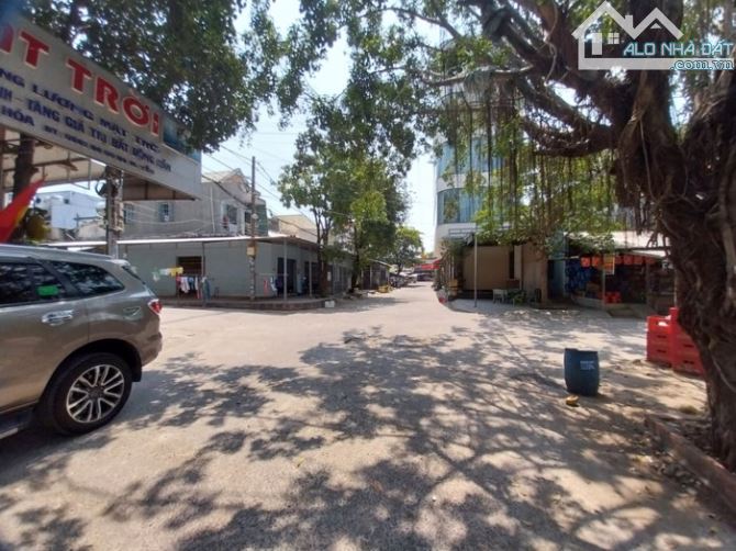 BÁN ĐẤT PHƯỜNG HIỆP THÀNH QUẬN 12 - (DT LỚN GIÁ TỐT  8.9M *21M 176,9m2) Đường 8m Chỉ 9,7Tỷ - 1