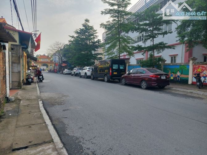 TÀI CHÍNH 3.X TỈ, SỞ HỮU LÔ ĐẤT ĐẸP 62M², TT. QUANG MINH, MÊ LINH, HÀ NỘI. MT= HẬU:4.0M, V - 1