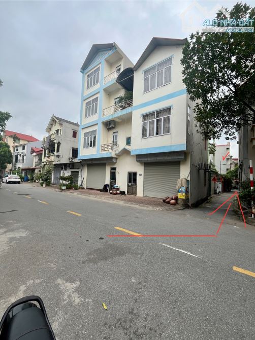 NHÀ ĐẸP VIỆT HƯNG - 50M2 - 5 TẦNG - 4 NGỦ - Ô CHỜ TM - NGÕ 7 CHỖ ĐỖ CỬA - 6,9 TỶ - 1