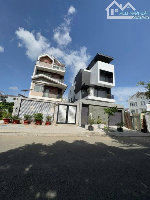 BÁN BIỆT THỰ PHỐ KHU ĐÔNG THỦ THIÊM – BÌNH TRƯNG ĐÔNG, QUẬN 2  📍 Vị trí: MT Đường 33 - 1