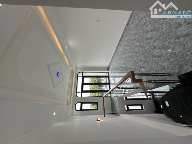 Bán nhà 1 lầu 1 trệt sau lưng CA Phường Tân Triều . - 1