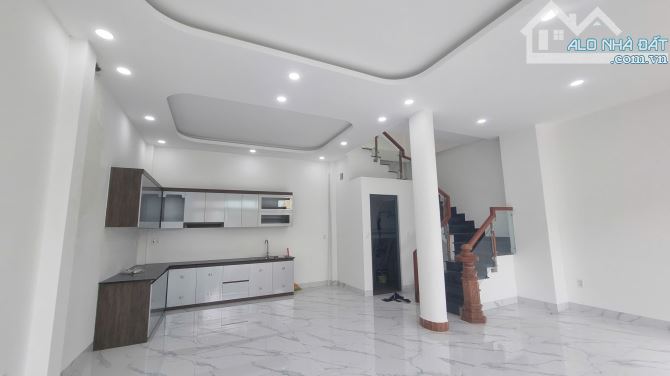 ✅NHÀ ĐẸP 3 LẦU✅ 6 PHÒNG NGỦ - 5 NHÀ WC - 6 TỶ 400 ✅ CÒN GIẢM THÊM ✅NGAY BV LÊ VĂN THỊNH - 1