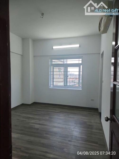 BÁN CHUNG CƯ TẠI PHỐ VIỆT HƯNG, CĂN GÓC 85M², 3PN, 2VS –NỘI THẤT CƠ BẢN- VỀ Ở NGAY - 1