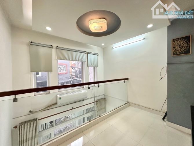 Bán nhà 5 tầng, hẻm 3m thông sát MT Hoàng Sa, Q3, 6PN, 6WC, nhỉnh 7 tỷ - 1