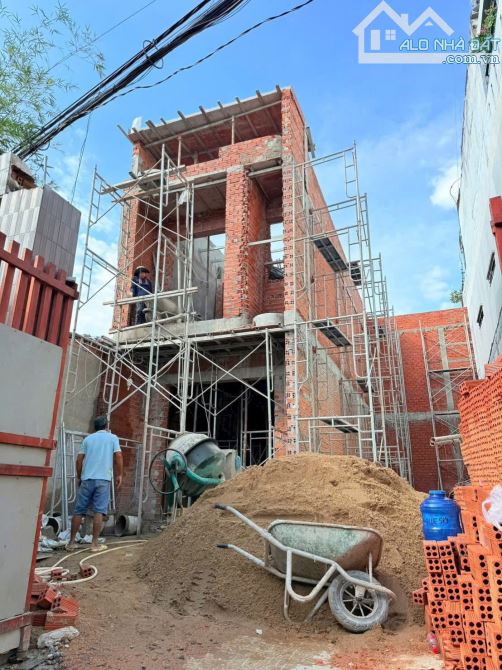 SIÊU PHẨM NHÀ 1 TRỆT 1 LẦU 86m2 đường ô tô (P. Tân Hiệp) chỉ 4,390 tỉ - 1