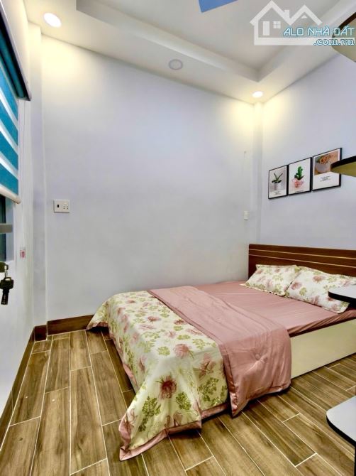 Nhỉnh 3 tỷ nhà SHR hoàn công đủ Quận Gò Vấp hẻm xe hơi thông đường Phạm Văn Chiêu P16 - 1