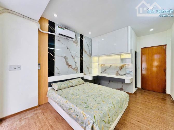 CHỈ CÒN ĐÚNG 1 CĂN | HXH Lê Hồng Phong, P.1 (Ngay chợ Hồ Thị Kỷ) | DT: 3,8X 16m - 2 tầng - 1